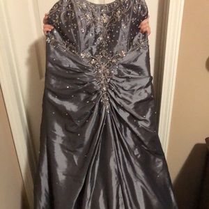 Gray prom dress. New with tags. Never worn.